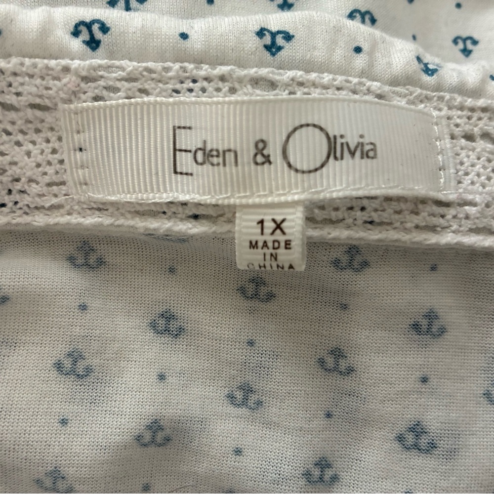 Eden & Olivia White Button-Down Shirt with Blue Anchor Print - Picture 6 of 9